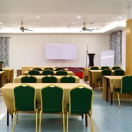 Dream World Resort Kundasang Экстерьер фото