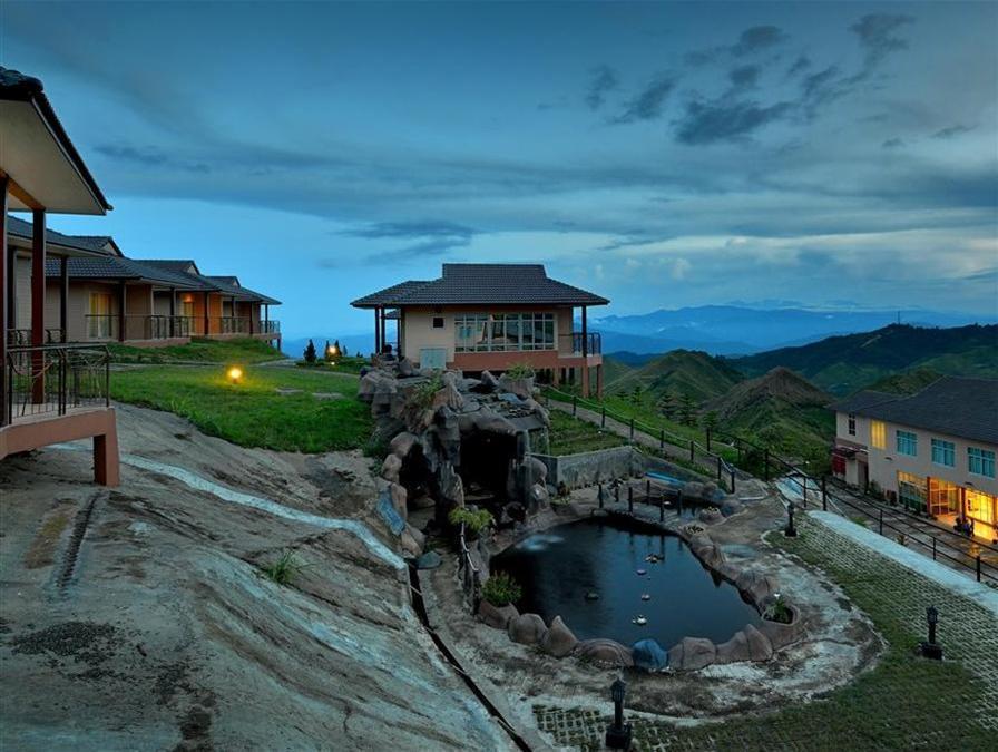 Dream World Resort Kundasang Экстерьер фото