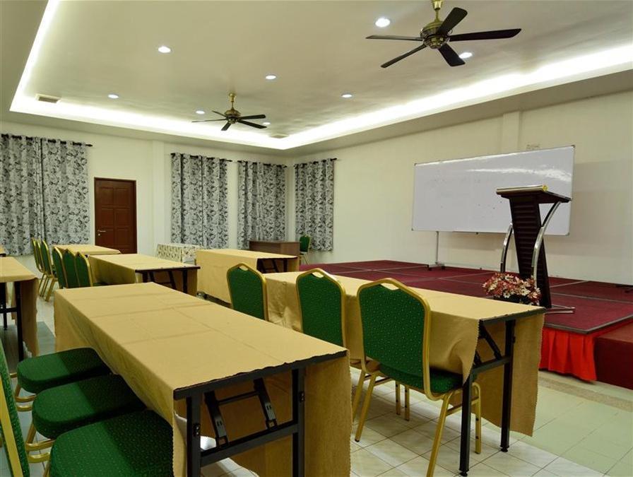 Dream World Resort Kundasang Экстерьер фото